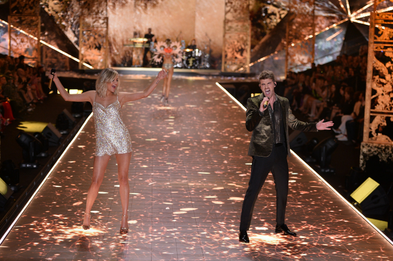 Kelsea Ballerini and Andrew Taggart of The Chainsmokers Kelsea Ballerini and Andrew Taggart of The Chainsmokers