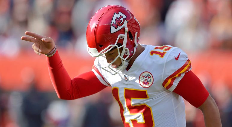 ansas City Chiefs quarterback Patrick Mahomes celebrates a 1-yard touchdown by running back Kareem Hunt during the first half of an NFL football game against the Cleveland Browns, Sunday, Nov. 4, 2018, in Cleveland. (AP Photo/David Richard) ansas City Chiefs quarterback Patrick Mahomes celebrates a 1-yard touchdown by running back Kareem Hunt during the first half of an NFL football game against the Cleveland Browns, Sunday, Nov. 4, 2018, in Cleveland. (AP Photo/David Richard)