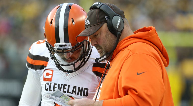 Browns head coach Freddie Kitchens and quarterback Baker Mayfield