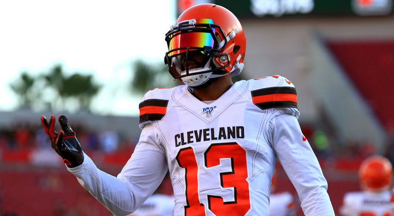 TAMPA, FLORIDA - AUGUST 23: Odell Beckham #13 of the Cleveland Browns warms up during a preseason game against the Tampa Bay Buccaneers at Raymond James Stadium on August 23, 2019 in Tampa, Florida. (Photo by Mike Ehrmann/Getty Images) TAMPA, FLORIDA - AUGUST 23: Odell Beckham #13 of the Cleveland Browns warms up during a preseason game against the Tampa Bay Buccaneers at Raymond James Stadium on August 23, 2019 in Tampa, Florida. (Photo by Mike Ehrmann/Getty Images)