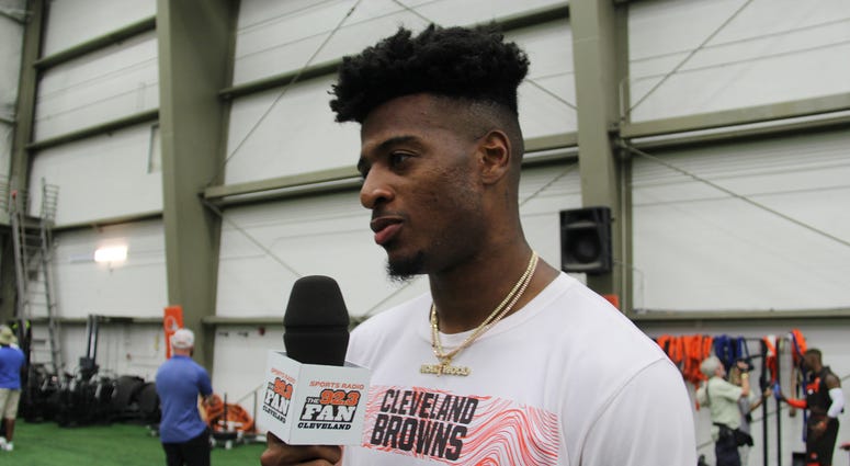 Rashard Higgins talks with Adam the Bull after Day 2 of Cleveland Browns Training Camp Rashard Higgins talks with Adam the Bull after Day 2 of Cleveland Browns Training Camp