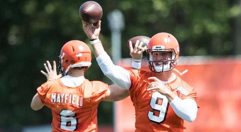 Cleveland Browns quarterback Baker Mayfield (6) and quarterback Drew Stanton (9) during training camp at the Cleveland Browns Training Complex. Cleveland Browns quarterback Baker Mayfield (6) and quarterback Drew Stanton (9) during training camp at the Cleveland Browns Training Complex.