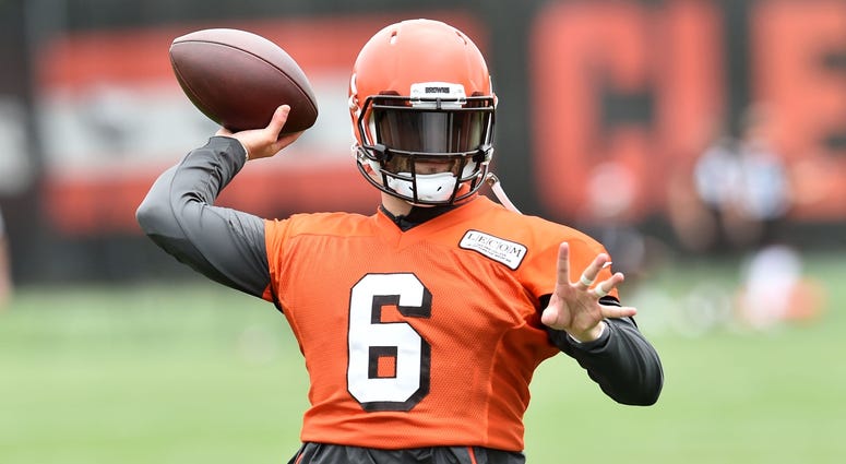Cleveland Browns quarterback Baker Mayfield (6) throws a pass during minicamp at the Cleveland Browns training facility. Cleveland Browns quarterback Baker Mayfield (6) throws a pass during minicamp at the Cleveland Browns training facility.
