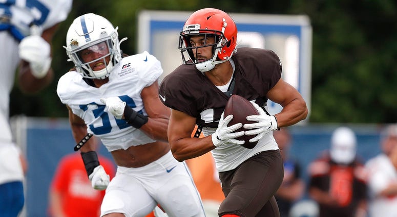 Cleveland Browns wide receiver Damon Sheehy-Guiseppi (15) runs by Indianapolis Colts cornerback Jalen Collins (32) during their preseason training camp practice at Grand Park in Westfield on Wednesday, August 14, 2019. Colts Preseason Training Camp Cleveland Browns wide receiver Damon Sheehy-Guiseppi (15) runs by Indianapolis Colts cornerback Jalen Collins (32) during their preseason training camp practice at Grand Park in Westfield on Wednesday, August 14, 2019. Colts Preseason Training Camp