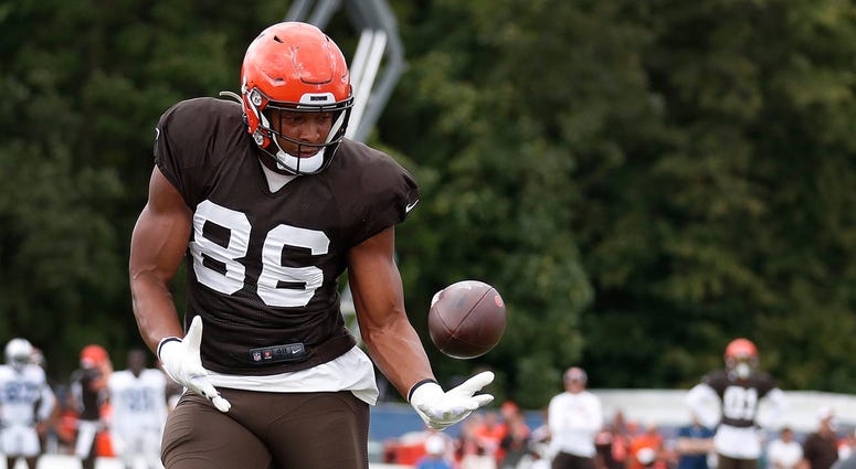 Indianapolis Colts strong safety Clayton Geathers (26) looks on as Cleveland Browns tight end Pharaoh Brown (86) attempts to catch the ball during their preseason training camp practice at Grand Park in Westfield on Wednesday, August 14, 2019. Colts Prese Indianapolis Colts strong safety Clayton Geathers (26) looks on as Cleveland Browns tight end Pharaoh Brown (86) attempts to catch the ball during their preseason training camp practice at Grand Park in Westfield on Wednesday, August 14, 2019. Colts Prese