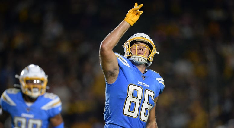 Oct 13, 2019; Carson, CA, USA; Los Angeles Chargers tight end Hunter Henry (86) celebrates his touchdown scored against the Pittsburgh Steelers during the second half at Dignity Health Sports Park. Mandatory Credit: Gary A. Vasquez-USA TODAY Sports Oct 13, 2019; Carson, CA, USA; Los Angeles Chargers tight end Hunter Henry (86) celebrates his touchdown scored against the Pittsburgh Steelers during the second half at Dignity Health Sports Park. Mandatory Credit: Gary A. Vasquez-USA TODAY Sports
