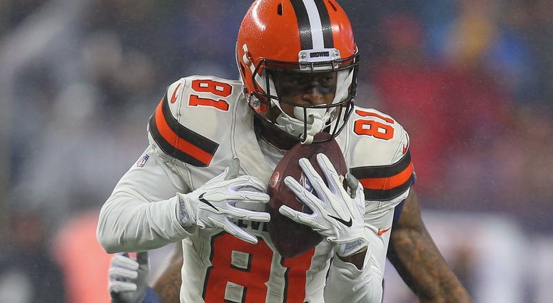Cleveland Browns wide receiver Rashard Higgins (81) catches a pass during the fourth quarter against the New England Patriots at Gillette Stadium.