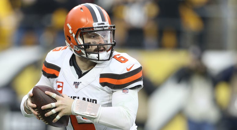 Cleveland Browns quarterback Baker Mayfield (6) looks to pass against the Pittsburgh Steelers during the second quarter at Heinz Field. Cleveland Browns quarterback Baker Mayfield (6)