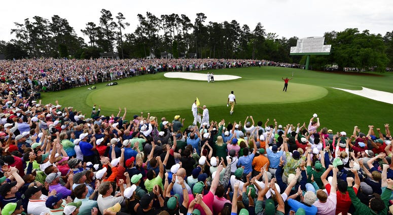 Tiger Woods wins the 2019 Masters