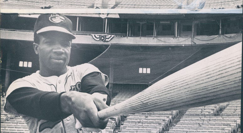 Baltimore Orioles player Frank Robinson takes a swing in this 1966 photo. (Photo by William LaForce/Baltimore Sun/TNS/Sipa USA) Baltimore Orioles player Frank Robinson takes a swing in this 1966 photo. (Photo by William LaForce/Baltimore Sun/TNS/Sipa USA)