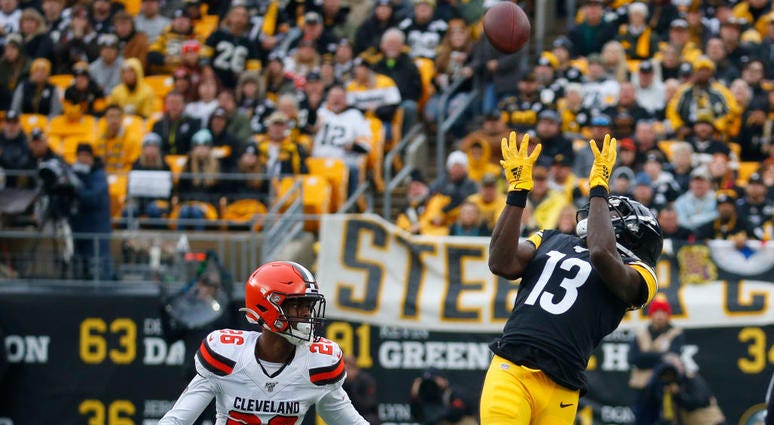 PITTSBURGH, PA - DECEMBER 01: James Washington #13 of the Pittsburgh Steelers makes a catch against Greedy Williams #26 of the Cleveland Browns in the first half on December 1, 2019 at Heinz Field in Pittsburgh, Pennsylvania. (Photo by Justin K. Aller/Get PITTSBURGH, PA - DECEMBER 01: James Washington #13 of the Pittsburgh Steelers makes a catch against Greedy Williams #26 of the Cleveland Browns in the first half on December 1, 2019 at Heinz Field in Pittsburgh, Pennsylvania. (Photo by Justin K. Aller/Get