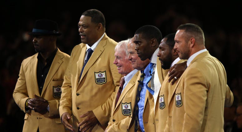 Pro Football Hall of Fame-Enshrinees' Gold Jacket Dinner