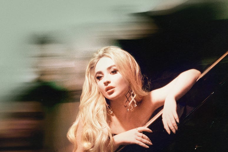 Sabrina Carpenter