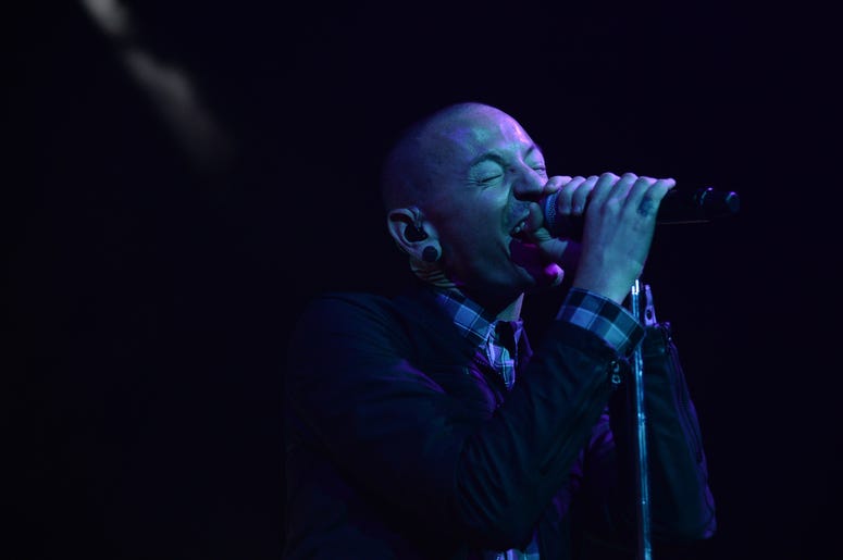 Chester Bennington performs in Fort Lauderdale, Florida Chester Bennington performs in Fort Lauderdale, Florida