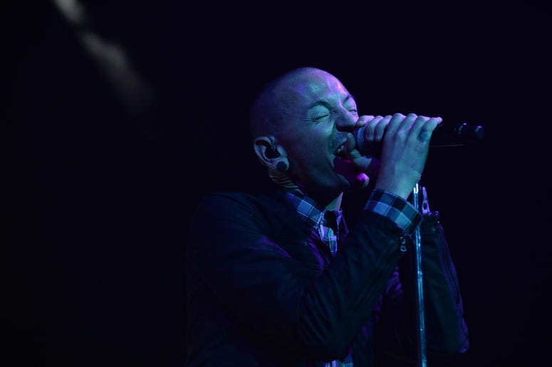 Chester Bennington performs in Fort Lauderdale, Florida Chester Bennington performs in Fort Lauderdale, Florida