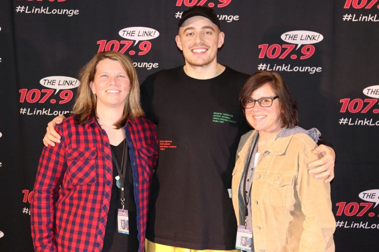 Link Lounge Dermot Kennedy Meet and Greet