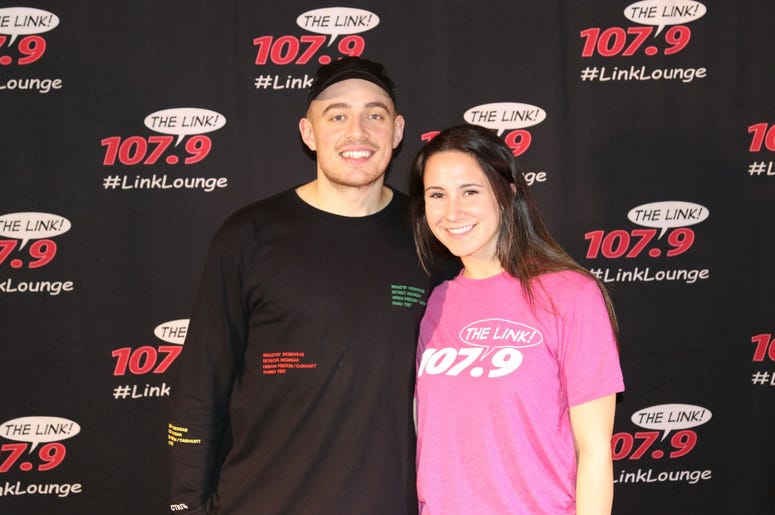 Link Lounge Dermot Kennedy Meet and Greet