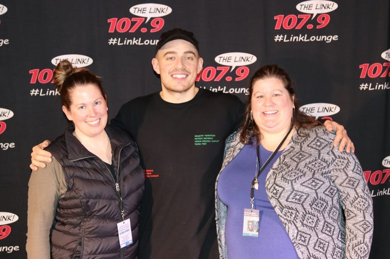 Link Lounge Dermot Kennedy Meet and Greet