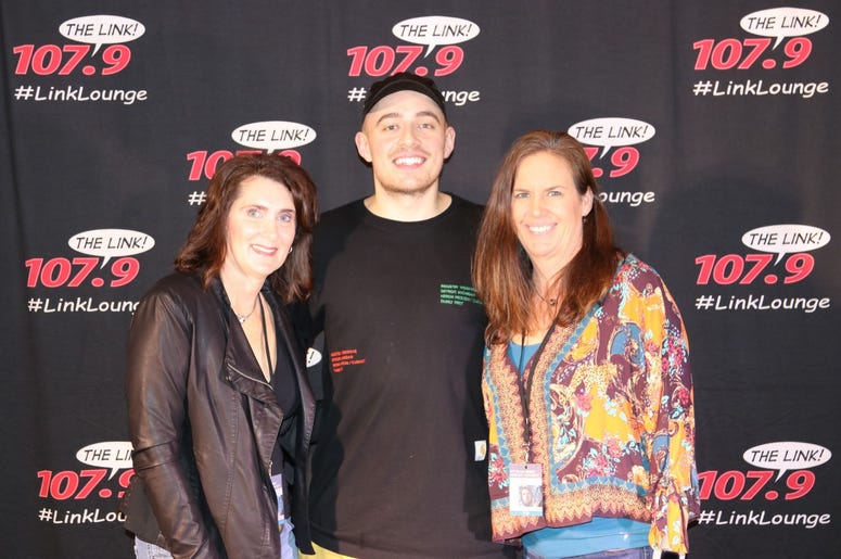 Link Lounge Dermot Kennedy Meet and Greet