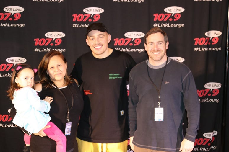 Link Lounge Dermot Kennedy Meet and Greet