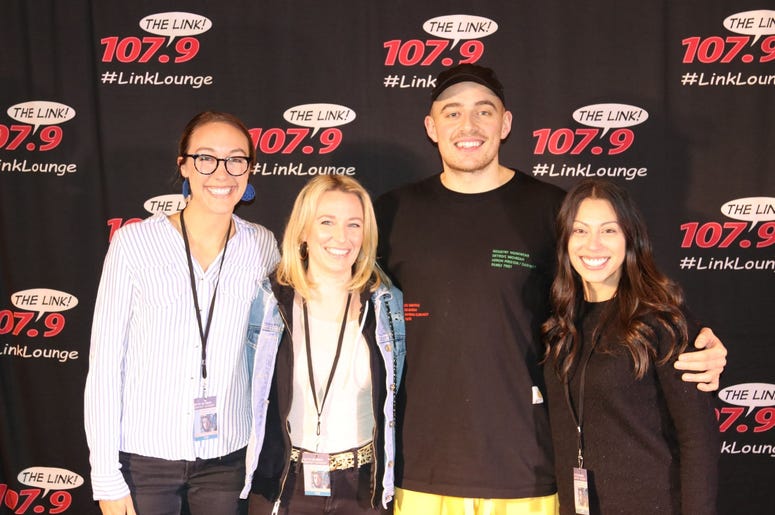 Link Lounge Dermot Kennedy Meet and Greet