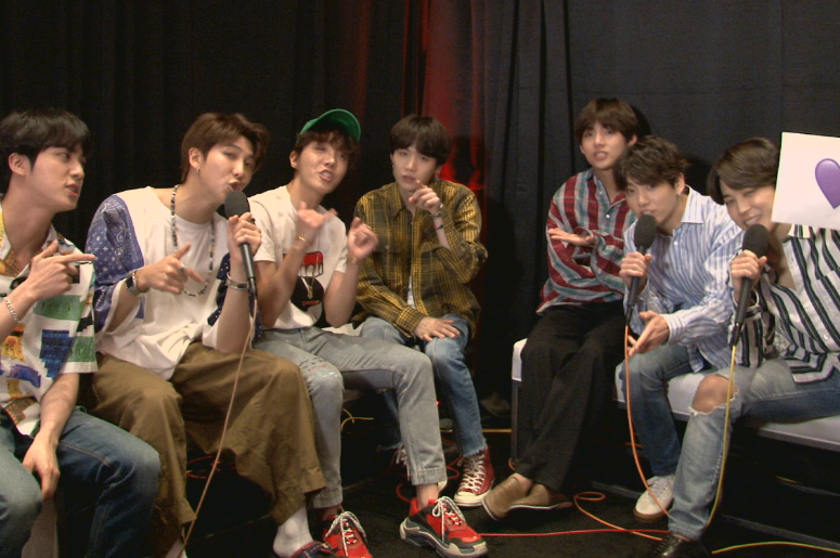 BTS Backstage at Billboard Music Award BTS Backstage at Billboard Music Award