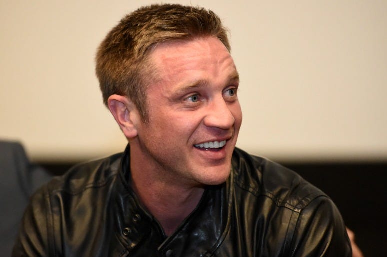 Devon Sawa Devon Sawa