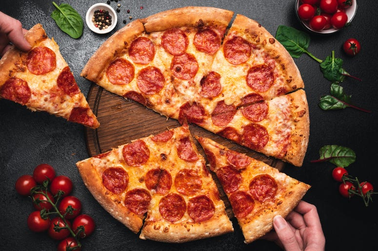 matt and ramona favorite pizza