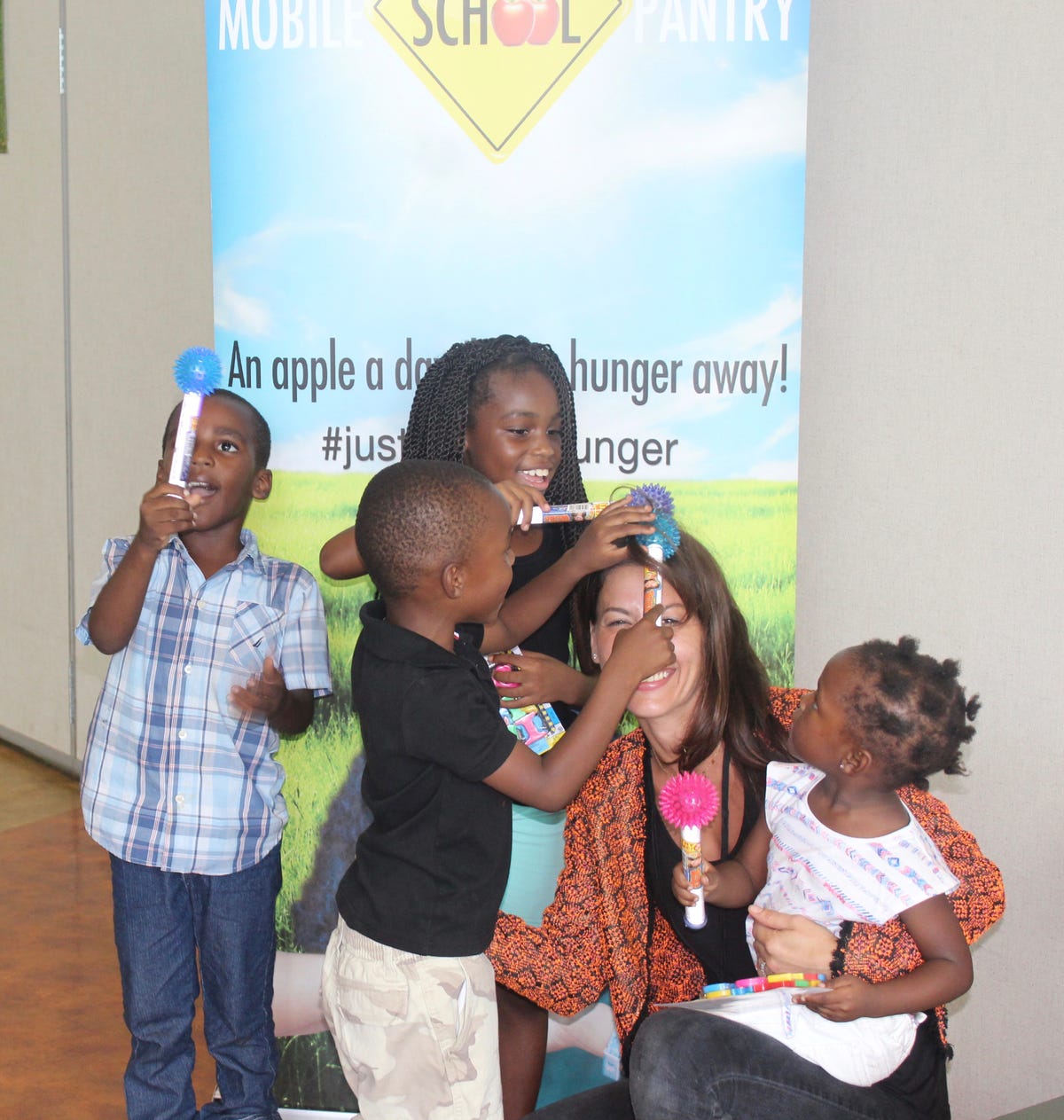 Z posing with kids Z posing with kids