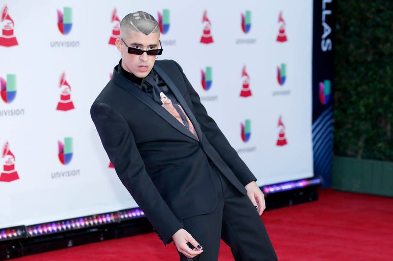 Bad Bunny llega a los Latin Grammy en Las Vegas el 15 de noviembre de 2018. El cantante puertorriqueño actuará en abril en el festival de música de Coachella en Indio, California, anunciaron los organizadores el miércoles 2 de enero del 2019. Bad Bunny llega a los Latin Grammy en Las Vegas el 15 de noviembre de 2018. El cantante puertorriqueño actuará en abril en el festival de música de Coachella en Indio, California, anunciaron los organizadores el miércoles 2 de enero del 2019.