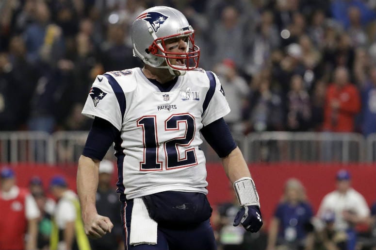 Tom Brady (12) de los Patriots de Nueva Inglaterra festeja tras un touchdown ante los Rams de Los Ángeles durante la segunda mitad del Super Bowl, el domingo 3 de febrero de 2019, en Atlanta. Tom Brady (12) de los Patriots de Nueva Inglaterra festeja tras un touchdown ante los Rams de Los Ángeles durante la segunda mitad del Super Bowl, el domingo 3 de febrero de 2019, en Atlanta.