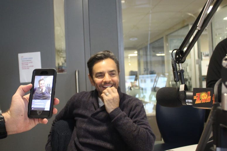 Eugenio Derbez in the El Zol 107.9 studios