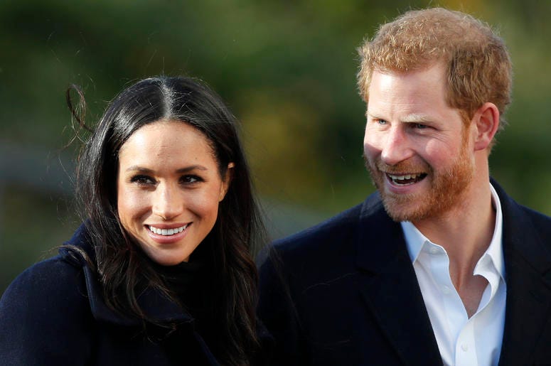 El pr ncipe Enrique y su prometida Meghan Markle llegan a la Academia Nottingham, en Nottingham, Inglaterra, el 1 de diciembre de 2017. El pr ncipe Enrique y su prometida Meghan Markle llegan a la Academia Nottingham, en Nottingham, Inglaterra, el 1 de diciembre de 2017.