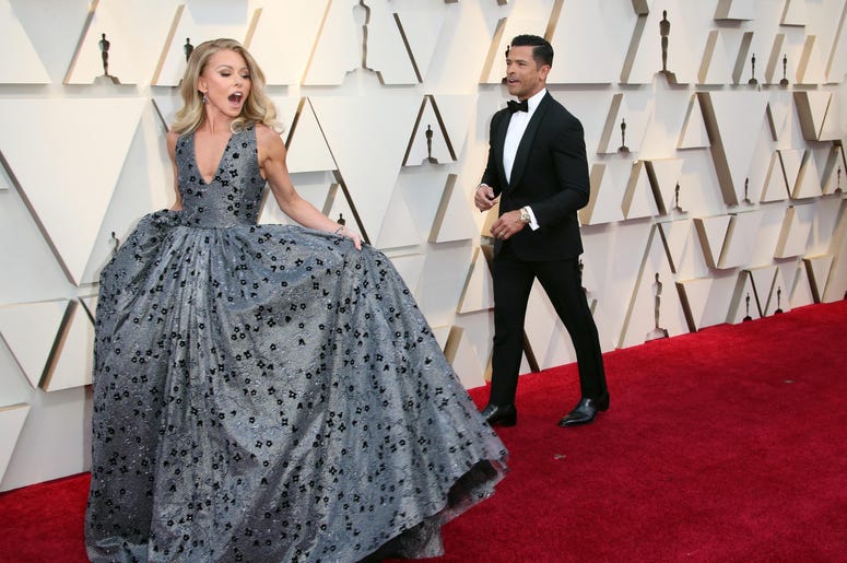 Kelly Ripa, left, and Mark Consuelos arrive at the 91st Academy Awards at the Dolby Theatre. Kelly Ripa, left, and Mark Consuelos arrive at the 91st Academy Awards at the Dolby Theatre.