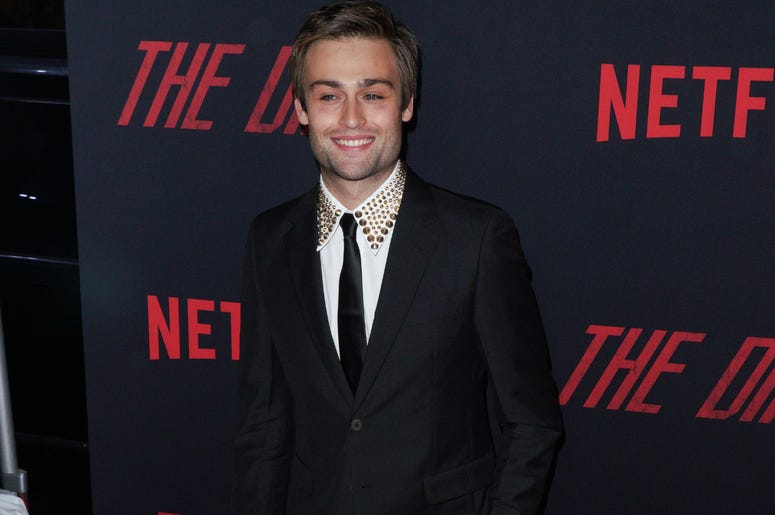 Douglas Booth at Los Angeles Premiere Of Netflix's 'The Dirt' held at The ArcLight Hollywood - Cinerama Dome on March 18, 2019 in Hollywood, CA, Douglas Booth at Los Angeles Premiere Of Netflix's 'The Dirt' held at The ArcLight Hollywood - Cinerama Dome on March 18, 2019 in Hollywood, CA,