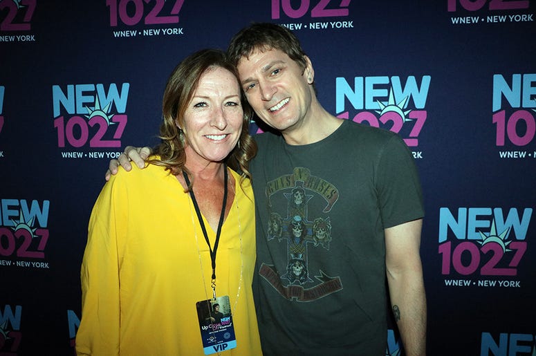 Rob Thomas Meets Fans at NEW 'Up Close & Personal'