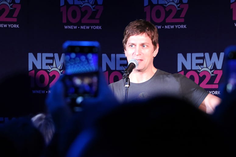 Rob Thomas Performs at Chelsea Music Hall for NEW 102.7's 'Up Close & Personal'