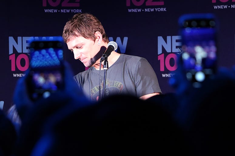 Rob Thomas Performs at Chelsea Music Hall for NEW 102.7's 'Up Close & Personal'