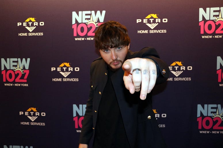 James Arthur Meets Fans at NEW 102.7's 'Up Close & Personal'