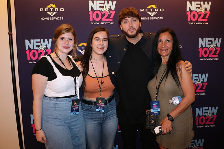 James Arthur Meets Fans at NEW 102.7's 'Up Close & Personal'
