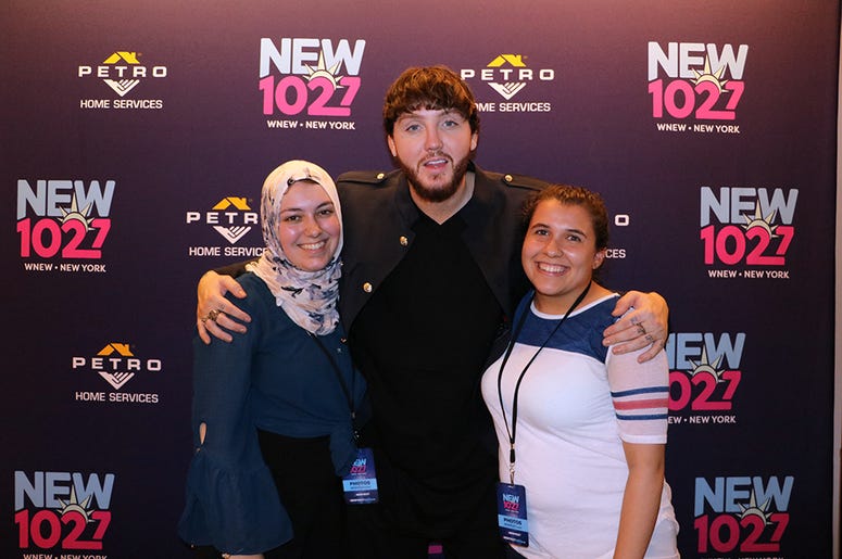 James Arthur Meets Fans at NEW 102.7's 'Up Close & Personal'