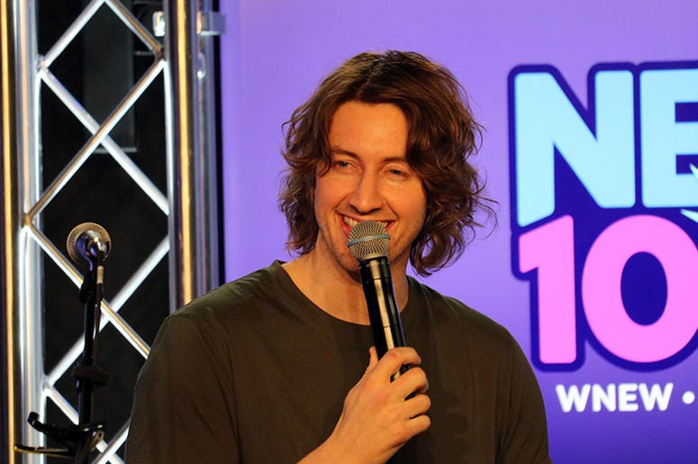 Dean Lewis Performs at NEW 102.7's 'Up Close & Personal'