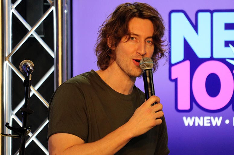 Dean Lewis Performs at NEW 102.7's 'Up Close & Personal'