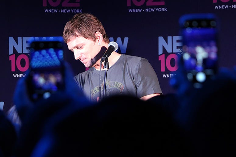 Rob Thomas Performs at Chelsea Music Hall for NEW 102.7's 'Up Close & Personal'