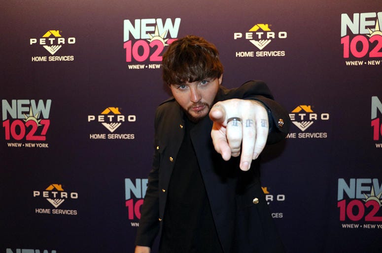 James Arthur Meets Fans at NEW 102.7's 'Up Close & Personal'
