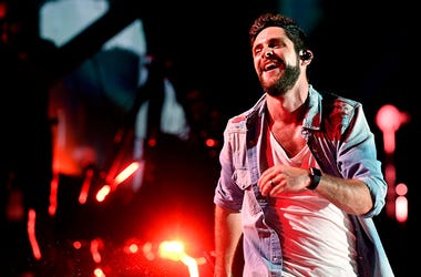 Thomas Rhett Performance
