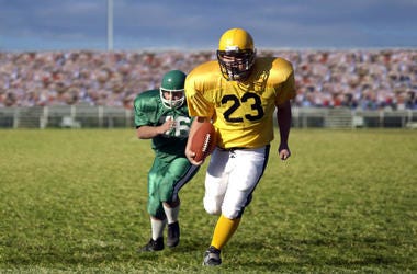 football players on the field football players on the field