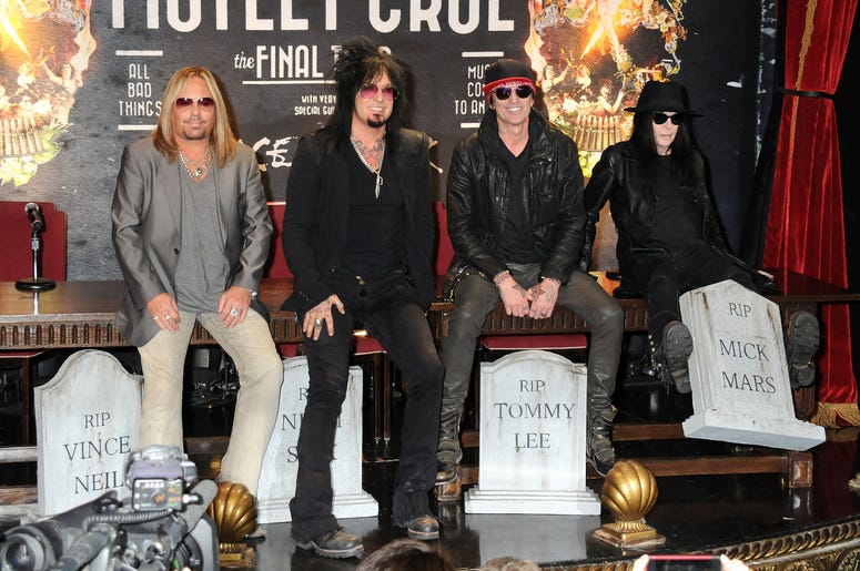MOTLEY CRUE MOTLEY CRUE