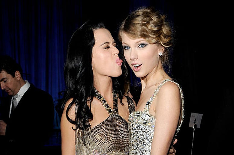 Taylor Swift and Katy Perry End Feud.jpg Taylor Swift and Katy Perry End Feud.jpg