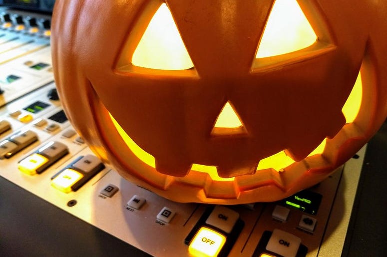 LISTEN: #NationalDoorBellDay got Jim & Teri talking about...candy. Do YOU eat your kids Halloween candy? LISTEN: #NationalDoorBellDay got Jim & Teri talking about...candy. Do YOU eat your kids Halloween candy?